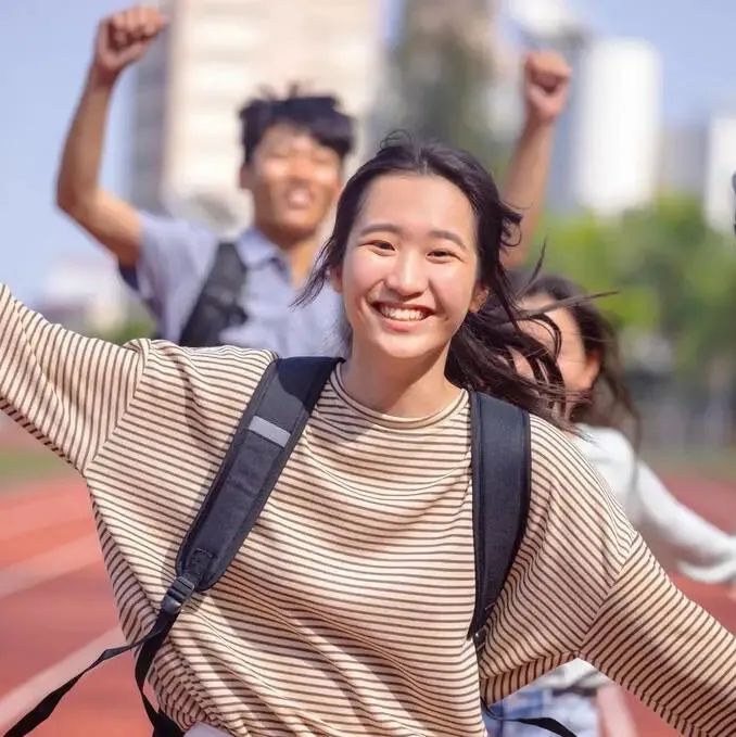 暑假到了，三流妈妈做保姆，二流妈妈做教练，一流妈妈做……