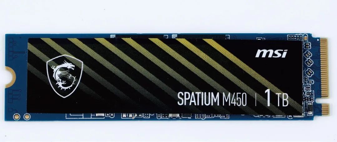 传统主板厂商造的PCIe 4.0 SSD，表现如何？微星SPATIUM M450体验