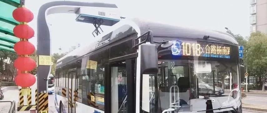 【便民】上海这条公交线更换新车型，这些特别功能你发现了吗？