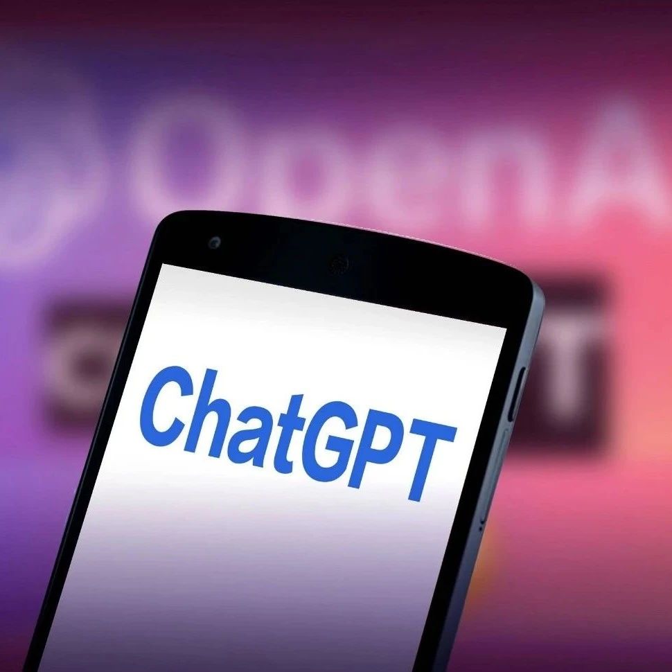 ChatGPT现在还打不赢搜索，但程序员们“危险”了丨亮见21期