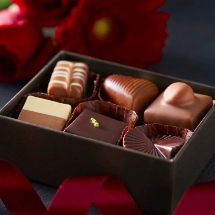 总不能因为巧克力做过&#39;皇家春药&#39;，就默认巧克力=爱情了吧？