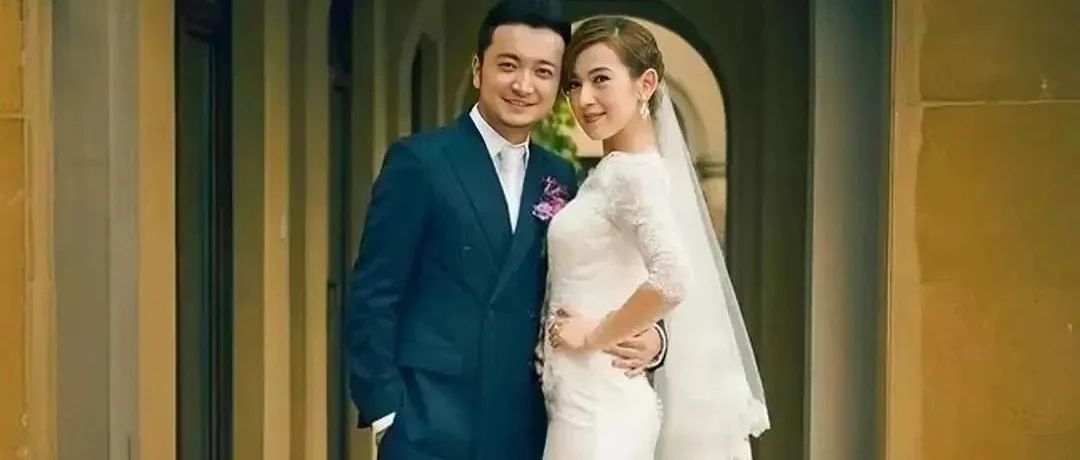 尼格买提妻子透露离婚？疑女方海归时发生婚变，异国婚和无孩或成关键！