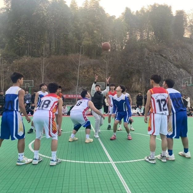 【五育并举】体育强健篇：高县职校举行校区篮球友谊赛