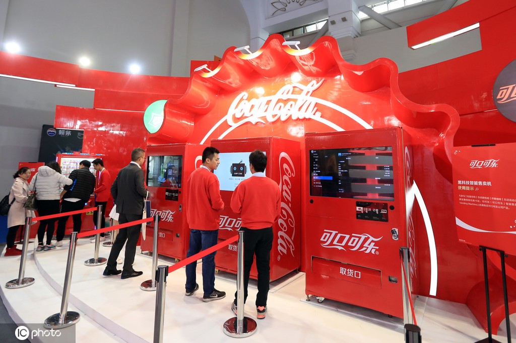 可口可乐中国推出首款含酒精饮料托帕克