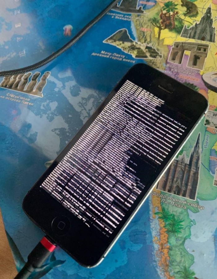 黑客借助越狱工具：为 iPhone 成功刷入 MIUI 11