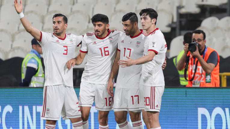 伊朗2:0战胜越南 提前晋级淘汰赛