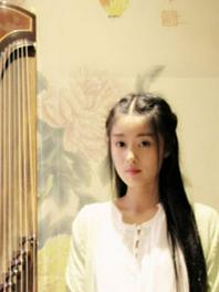 玉面小嫣然