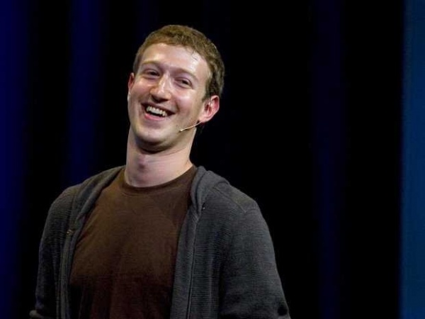 Facebook创建10周年 扎克伯格财富升至310亿美元