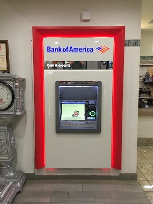 不用银行卡也能取现 美国银行ATM机已支持Apple Pay