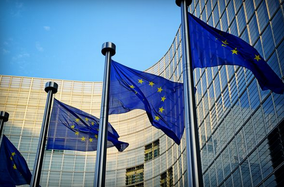 欧盟建议加大版权保护力度 并为更多公共场所提供免费Wi-Fi