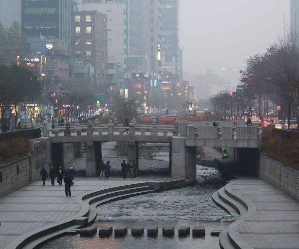 雾霾来了竟赖中国 韩专家:简直就是在国际上丢脸